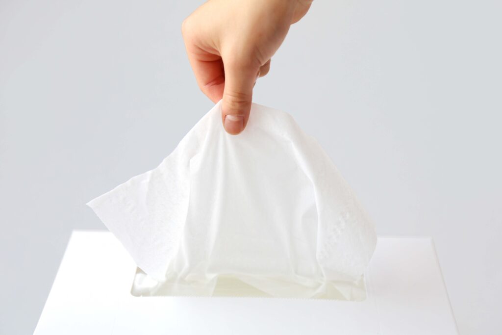 Facial tissue paper